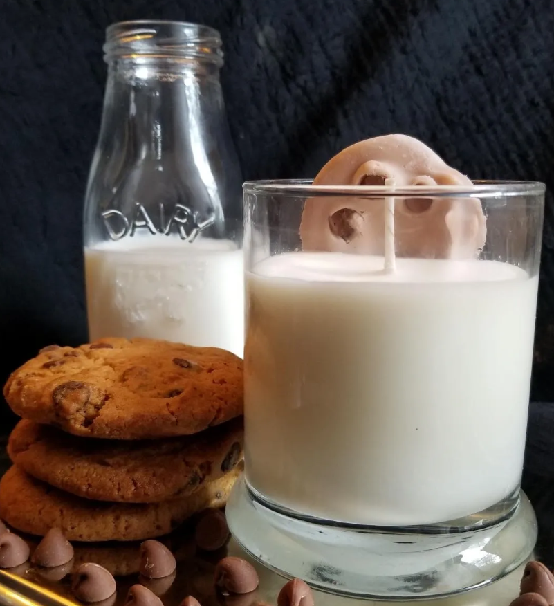 Chocolate Chip Cookie Candle